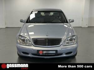 Image 2/15 of Mercedes-Benz S 500 (2001)