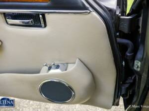 Image 39/57 de Jaguar XJ 12 (1986)