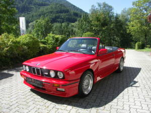 Image 28/30 de BMW M3 (1989)