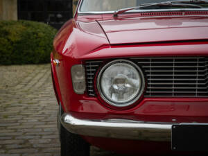 Image 18/21 de Alfa Romeo Giulia 1600 GTC (1966)