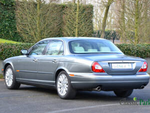 Image 3/50 of Jaguar XJ 8 3.5 (2003)