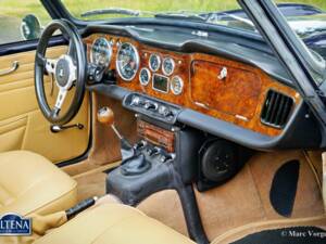 Immagine 26/36 di Triumph TR 4A IRS (1966)