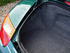 Immagine 7/50 di Porsche Boxster S (2000)