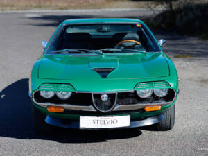 Image 16/49 de Alfa Romeo Montreal (1974)