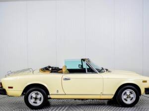 Immagine 5/50 di FIAT Spider 2000 (1980)