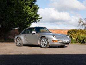 Imagen 37/50 de Porsche 911 Carrera (1996)