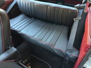 Image 12/23 de MG MGB GT (1972)
