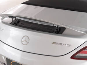 Image 25/48 of Mercedes-Benz SLS AMG Roadster (2012)