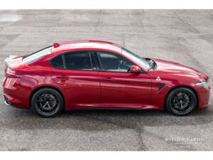 Imagen 3/49 de Alfa Romeo Giulia Quadrifoglio (2017)