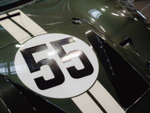 Image 21/31 of Ford GT40 (1965)