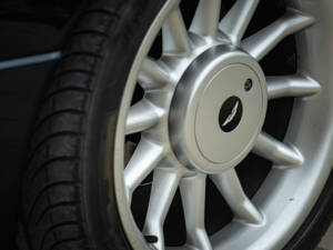 Bild 6/37 von Aston Martin DB 7 Volante (1998)