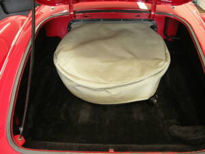 Image 11/31 of MG MGA 1600 (1959)
