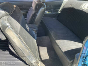 Image 11/45 of Chevrolet Impala Sport Coupe (1967)