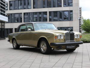 Image 11/37 of Rolls-Royce Silver Shadow II (1978)