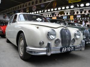 Image 5/26 of Jaguar Mk II 2.4 (1960)