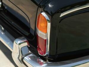 Bild 12/50 von Rolls-Royce Silver Shadow I (1972)