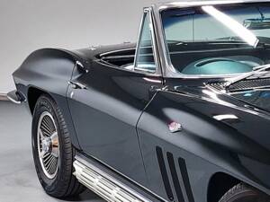 Image 4/15 of Chevrolet Corvette Sting Ray Convertible (1965)