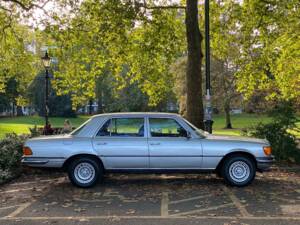 Image 5/50 of Mercedes-Benz 450 SEL 6,9 (1978)