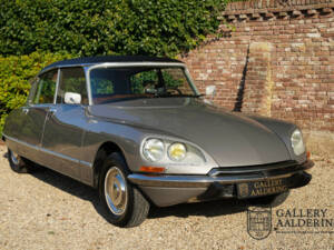 Image 40/50 of Citroën DS 23 Pallas (1974)