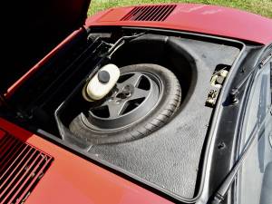 Bild 35/45 von Ferrari 308 GTBi (1981)