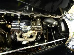 Image 22/50 of Triumph 2000 Roadster (1949)