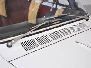 Image 14/63 of Alfa Romeo Giulia 1600 Super Biscione (1969)