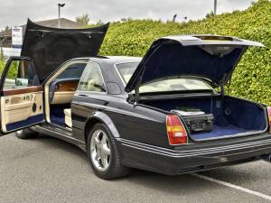 Immagine 16/50 di Bentley Continental T (2003)