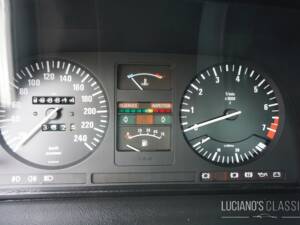 Image 35/59 of BMW 528i (1982)