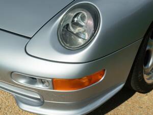 Immagine 21/50 di Porsche 911 Carrera RS (1995)