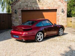 Imagen 54/57 de Porsche 911 Turbo (1995)