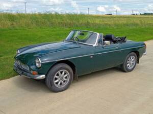 Image 8/21 of MG MGB (1977)