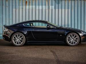 Bild 7/7 von Aston Martin V8 Vantage S (2013)