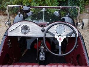 Image 27/50 of MG J2 Midget (1934)