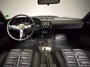 Bild 50/50 von Ferrari 365 GTB&#x2F;4 Daytona (1972)