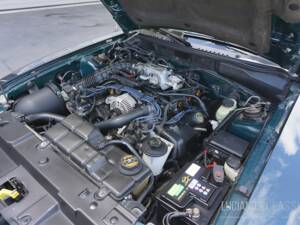 Image 34/38 de Ford Mustang GT (1998)