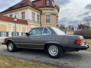 Image 7/96 of Mercedes-Benz 380 SL (1983)