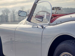 Immagine 22/42 di Jaguar XK 150 3.4 S OTS (1958)