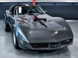 Image 4/7 of Chevrolet Corvette Sting Ray (1981)