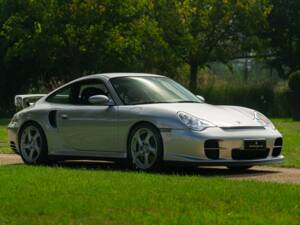 Image 9/50 of Porsche 911 GT2 (2002)