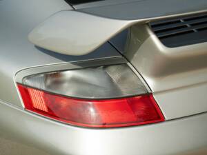 Image 36/50 de Porsche 911 GT2 (2002)