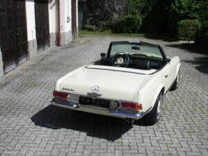 Image 6/40 of Mercedes-Benz 280 SL (1969)