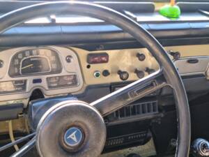 Bild 8/18 von Toyota Land Cruiser BJ 43 (1978)