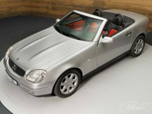 Image 2/7 de Mercedes-Benz SLK 230 Kompressor (1999)