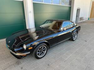 Image 13/69 of Datsun 240 Z (1973)