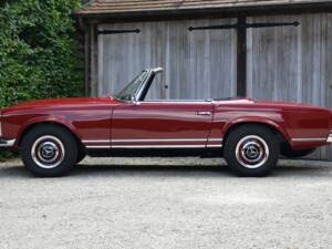 Image 5/45 of Mercedes-Benz 230 SL (1964)