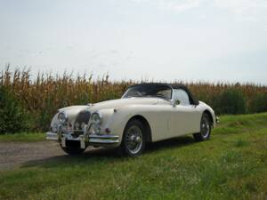 Immagine 5/58 di Jaguar XK 150 3.4 S OTS (1958)