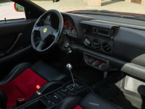 Imagen 48/50 de Ferrari 512 M (1996)