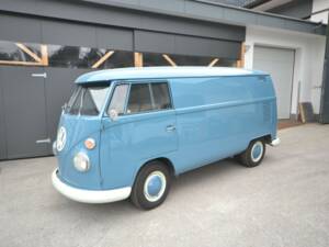 Image 2/5 of Volkswagen T1 panel van (1964)