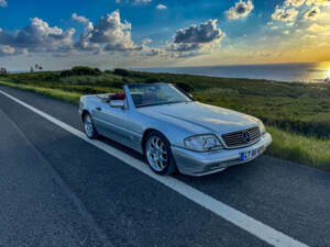 Image 15/23 of Mercedes-Benz SL 320 (1996)