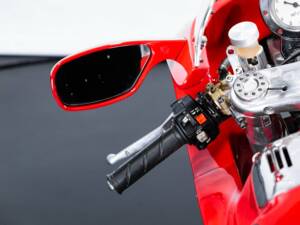 Immagine 13/50 di Ducati DUMMY (2003)